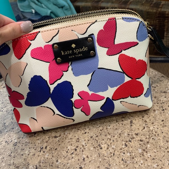 Kate Spade cross body purse - Picture 2 of 3
